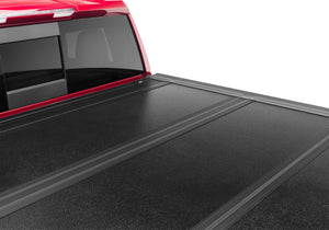 UnderCover 19-20 Chevy Silverado 1500 (w/ or w/o MPT) 6.5ft Flex Bed Cover Undercover Bed Covers - Folding